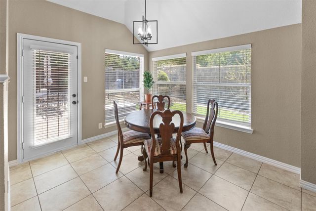 6315 Fannin Drive, Arlington, TX 76001