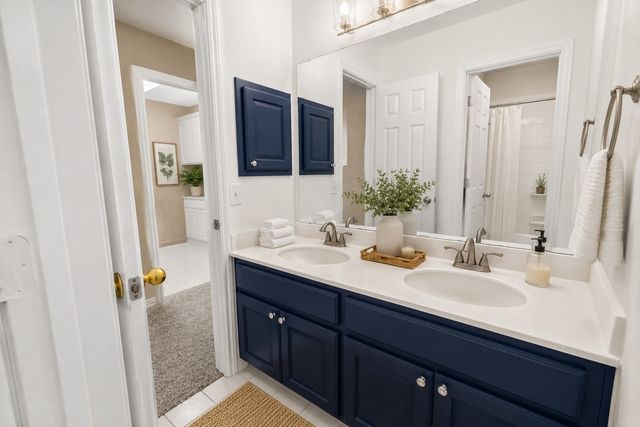 6315 Fannin Drive, Arlington, TX 76001