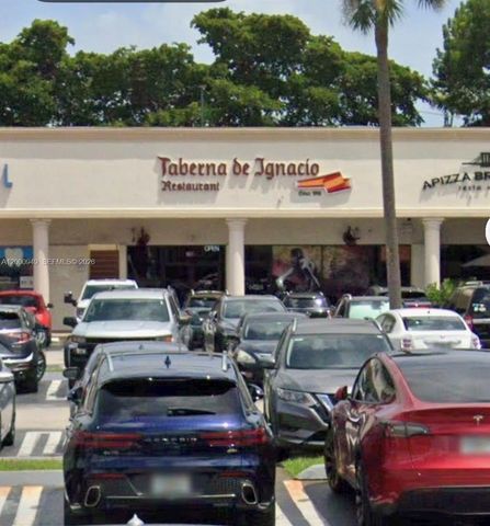 9511 S DIXIE HWY, Pinecrest, FL 33156