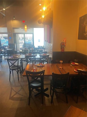 9511 S DIXIE HWY, Pinecrest, FL 33156