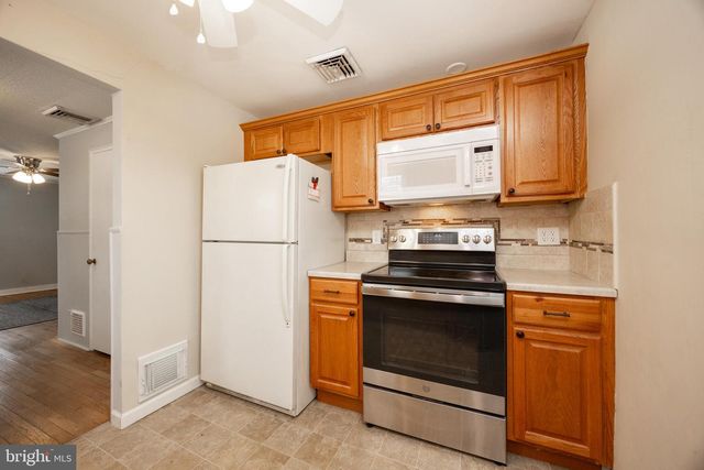 746 N HANOVER ST, Pottstown, PA 19464