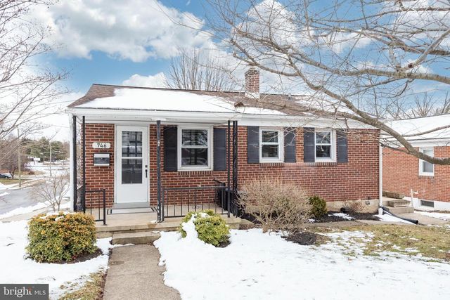746 N HANOVER ST, Pottstown, PA 19464