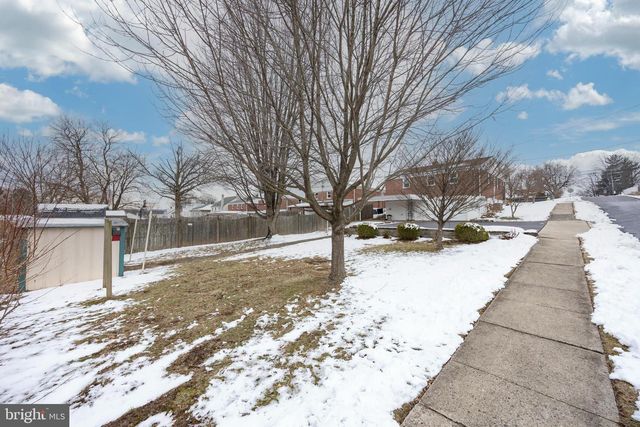 746 N HANOVER ST, Pottstown, PA 19464