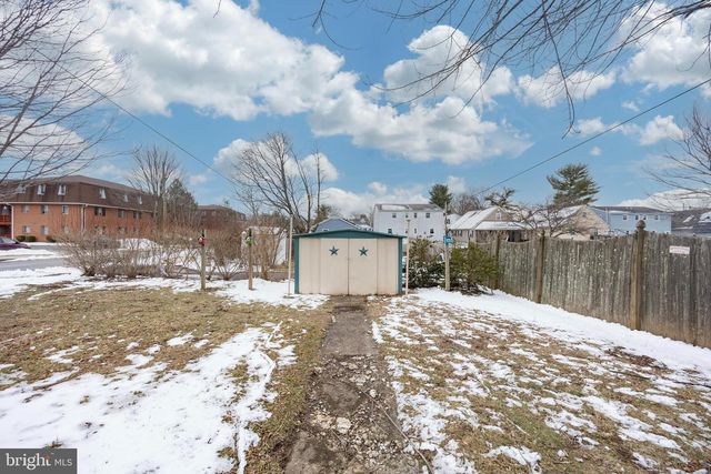 746 N HANOVER ST, Pottstown, PA 19464