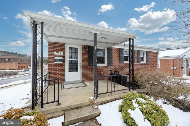 746 N HANOVER ST, Pottstown, PA 19464