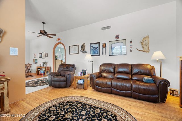 13832 E Calle Nobleza, Vail, AZ 85641