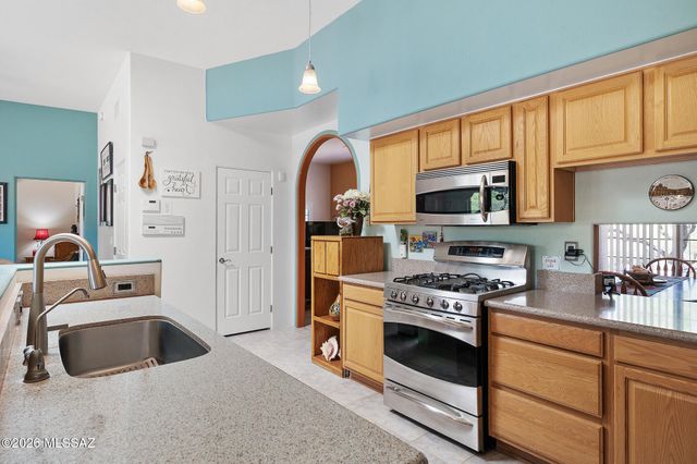 13832 E Calle Nobleza, Vail, AZ 85641