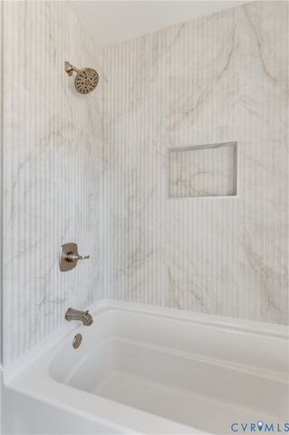 7276 Alpen Ln, Hanover, VA 23111