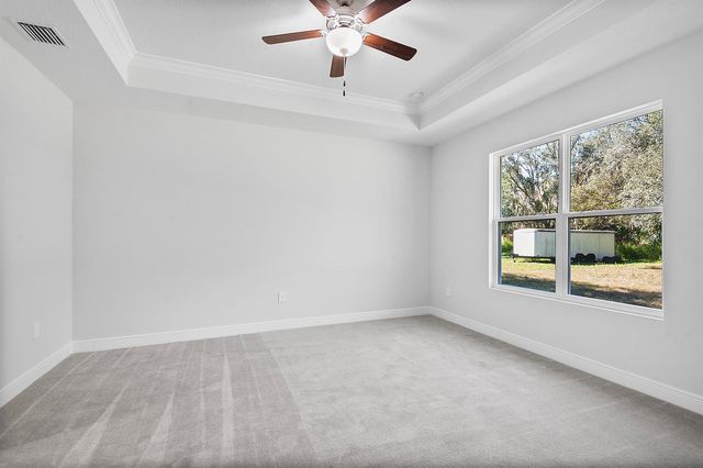 304 N Jungle Road, Geneva, FL 32732
