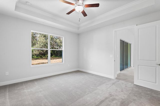 304 N Jungle Road, Geneva, FL 32732