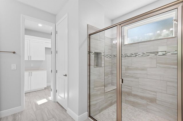 304 N Jungle Road, Geneva, FL 32732