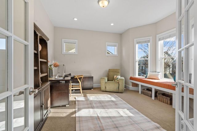 6015 Kimberly Lane N, Plymouth, MN 55446