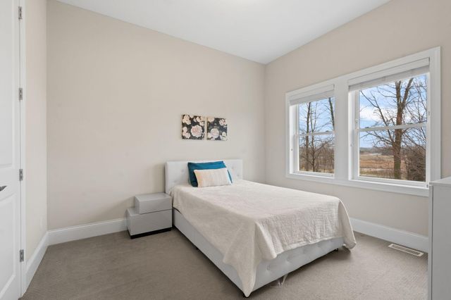 6015 Kimberly Lane N, Plymouth, MN 55446