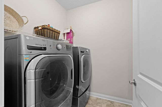 6015 Kimberly Lane N, Plymouth, MN 55446