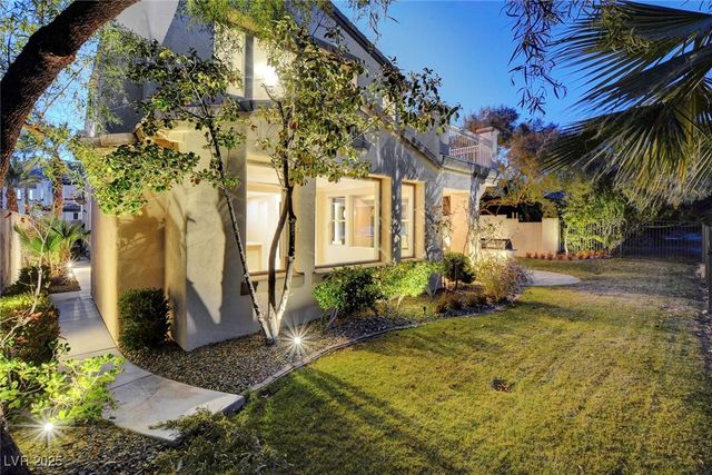 2952 Soft Horizon Way, Las Vegas, NV 89135