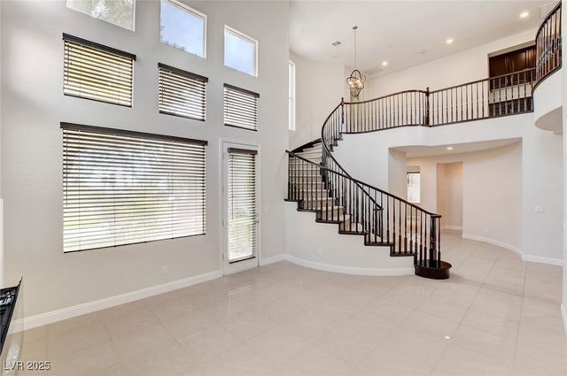 2952 Soft Horizon Way, Las Vegas, NV 89135