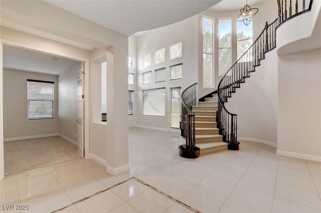 2952 Soft Horizon Way, Las Vegas, NV 89135