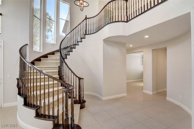 2952 Soft Horizon Way, Las Vegas, NV 89135