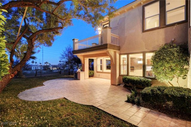 2952 Soft Horizon Way, Las Vegas, NV 89135