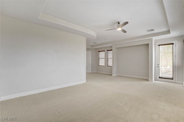 2952 Soft Horizon Way, Las Vegas, NV 89135