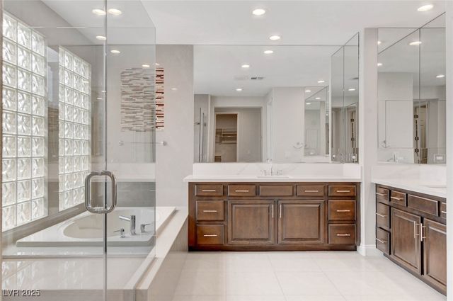 2952 Soft Horizon Way, Las Vegas, NV 89135