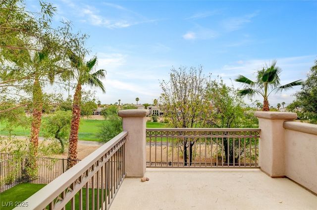 2952 Soft Horizon Way, Las Vegas, NV 89135