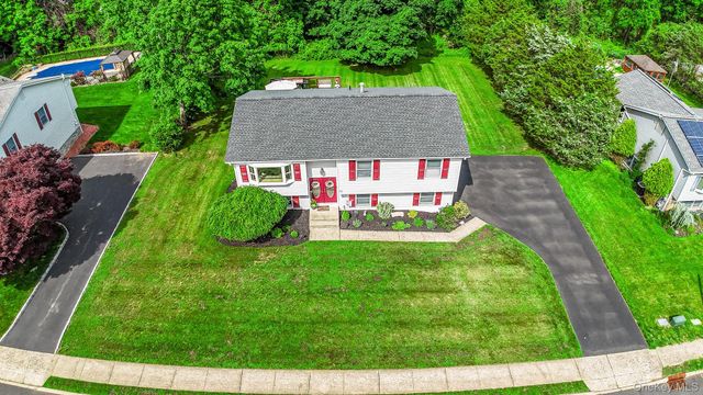 13 Pine Drive, Stony Point, NY 10980