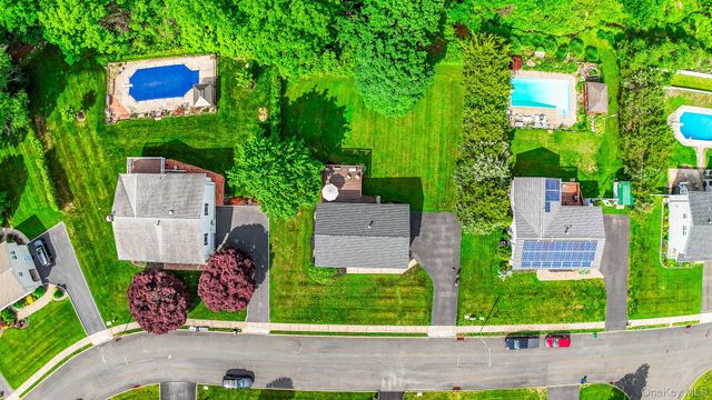 13 Pine Drive, Stony Point, NY 10980
