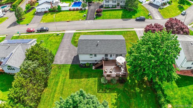 13 Pine Drive, Stony Point, NY 10980
