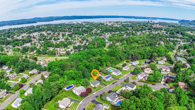 13 Pine Drive, Stony Point, NY 10980