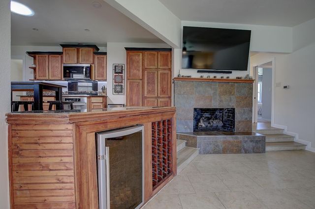 1902 E 18th ST, Georgetown, TX 78626