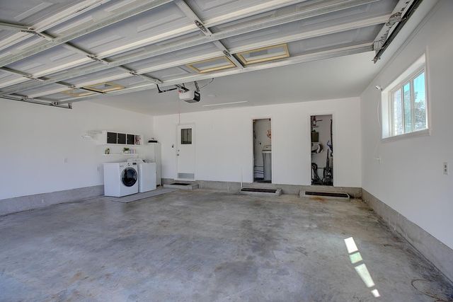 1902 E 18th ST, Georgetown, TX 78626