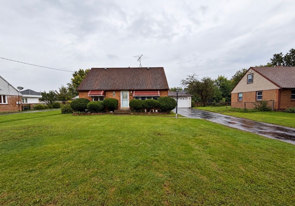 8225 Rutherford Avenue, Burbank, IL 60459 — exterior