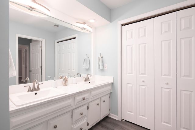 2140 Crystal Creek Drive, Frankfort, KY 40601