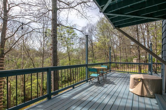 2140 Crystal Creek Drive, Frankfort, KY 40601