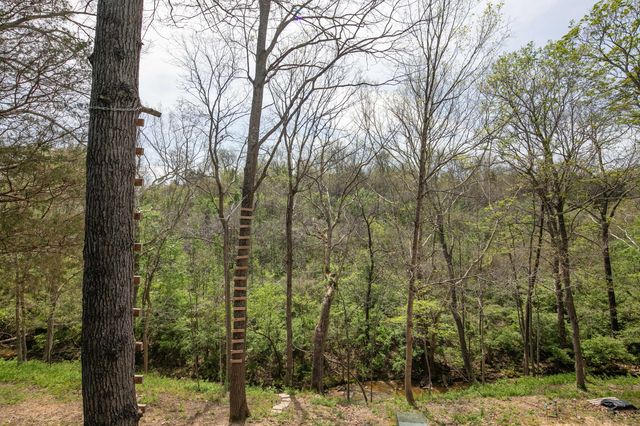 2140 Crystal Creek Drive, Frankfort, KY 40601