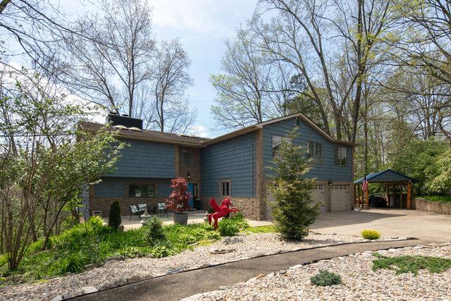 2140 Crystal Creek Drive, Frankfort, KY 40601