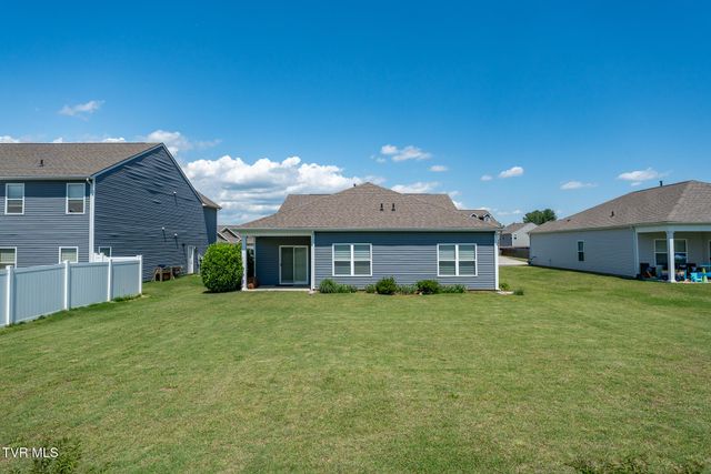 3097 Coyote Meadow, Piney Flats, TN 37686