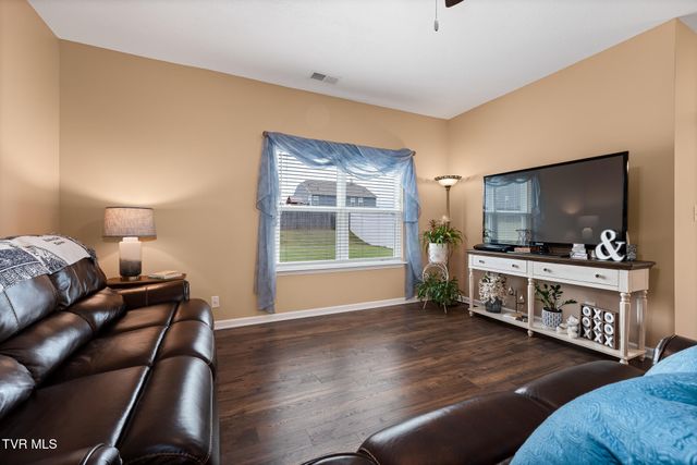 3097 Coyote Meadow, Piney Flats, TN 37686
