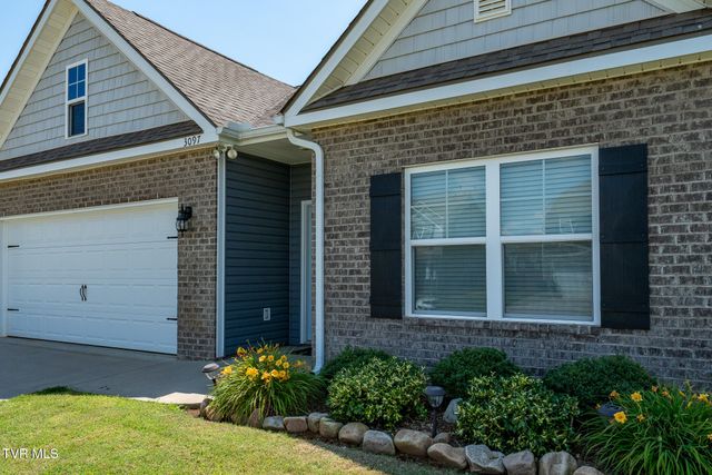 3097 Coyote Meadow, Piney Flats, TN 37686