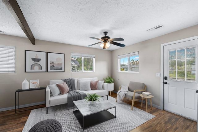 3717 E Pacific Ave, Spokane, WA 99202