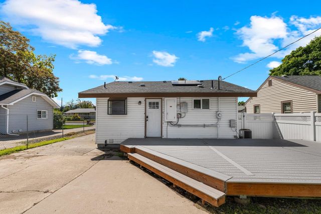3717 E Pacific Ave, Spokane, WA 99202