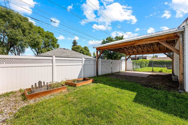 3717 E Pacific Ave, Spokane, WA 99202