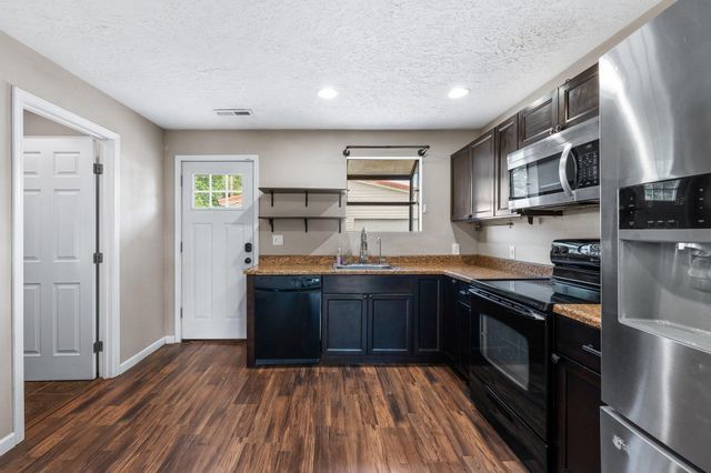 3717 E Pacific Ave, Spokane, WA 99202