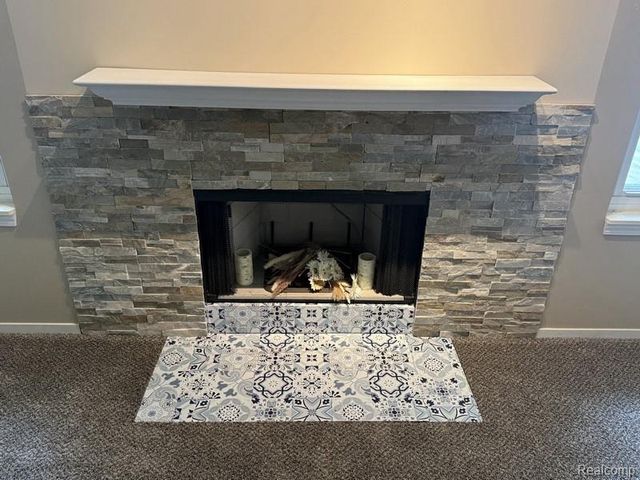 4962 Oak Hill Drive 75, Waterford, MI 48329