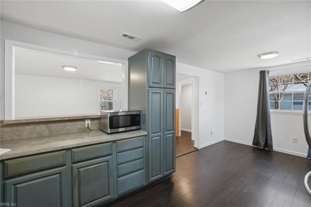 1515 Garrow CIR, Hampton, VA 23663