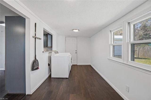 1515 Garrow CIR, Hampton, VA 23663