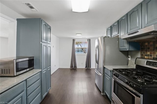 1515 Garrow CIR, Hampton, VA 23663