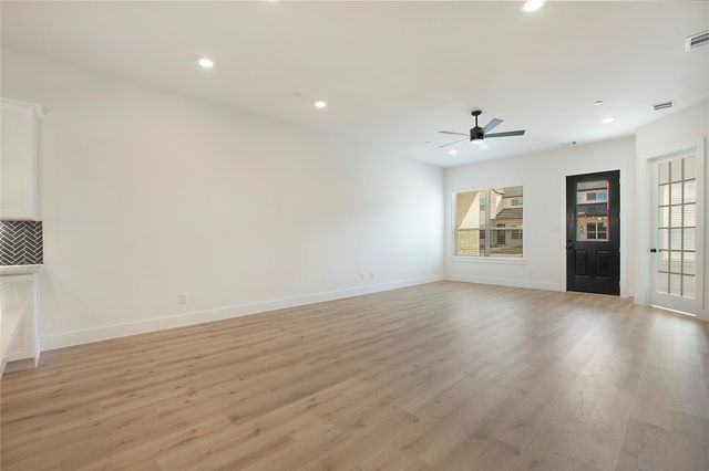 1240 Eureka Springs Street, Celina, TX 75078