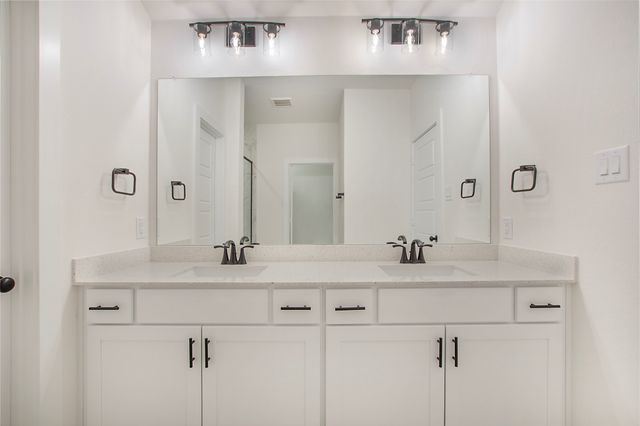 1240 Eureka Springs Street, Celina, TX 75078